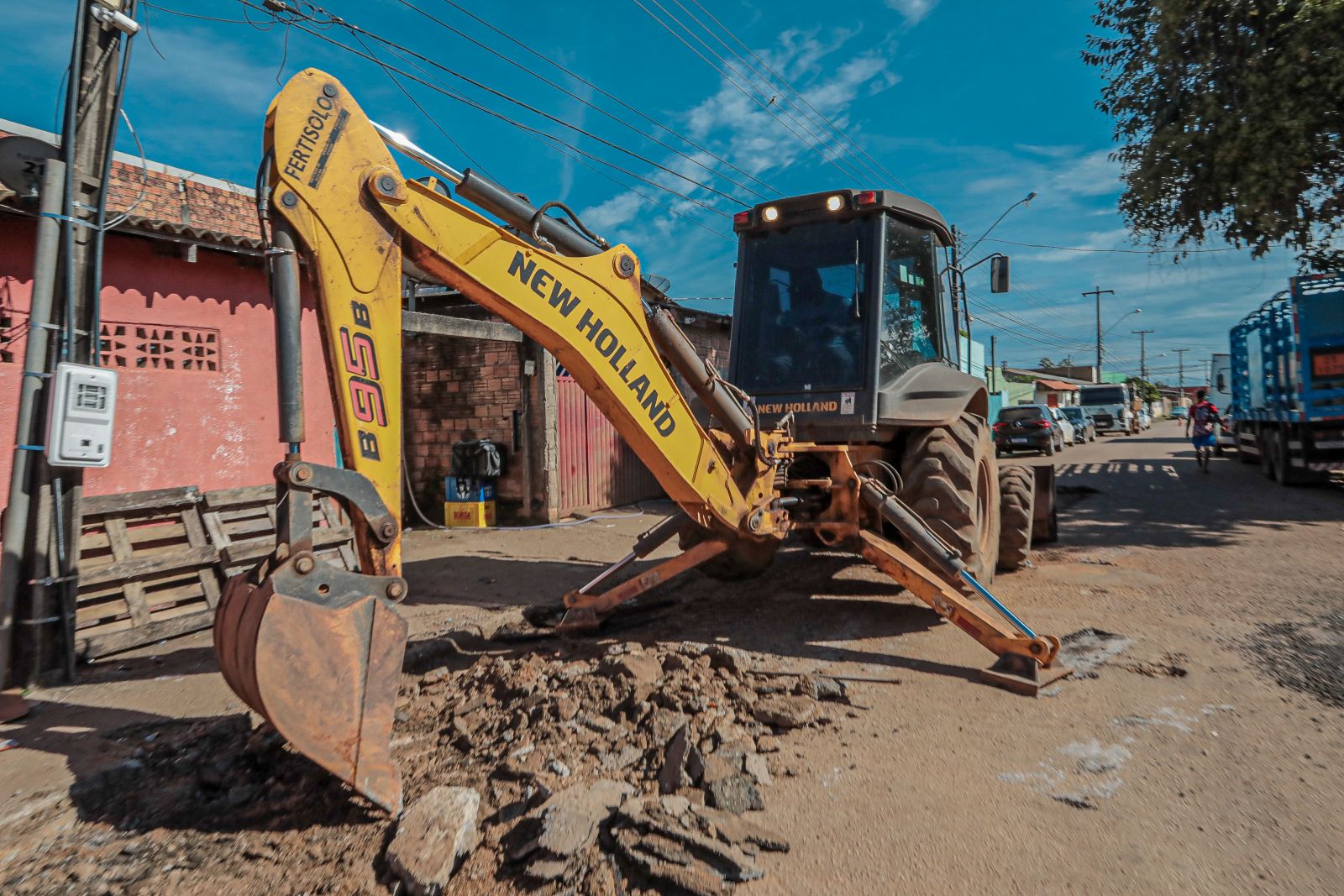 Equipes atuam em diferentes frentes de serviço